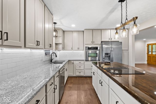 2004 Terrace Lane, Lebanon, IN 46052
