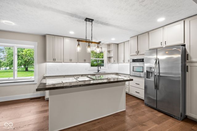 2004 Terrace Lane, Lebanon, IN 46052