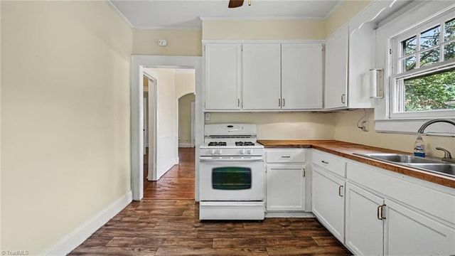 1418 N Hamilton Street, High Point, NC 27262