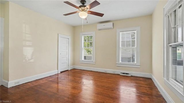 1418 N Hamilton Street, High Point, NC 27262