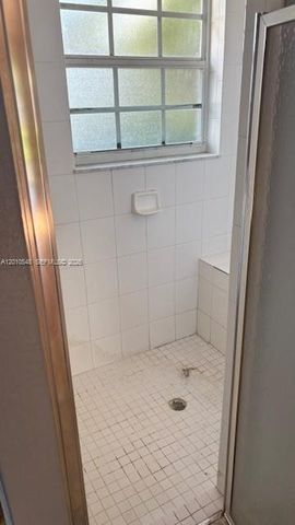 774 NW 16th Pl, Pompano Beach, FL 33060