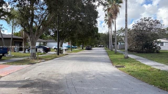 774 NW 16th Pl, Pompano Beach, FL 33060