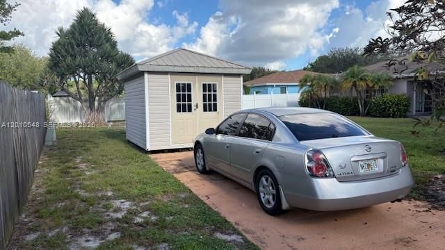 774 NW 16th Pl, Pompano Beach, FL 33060