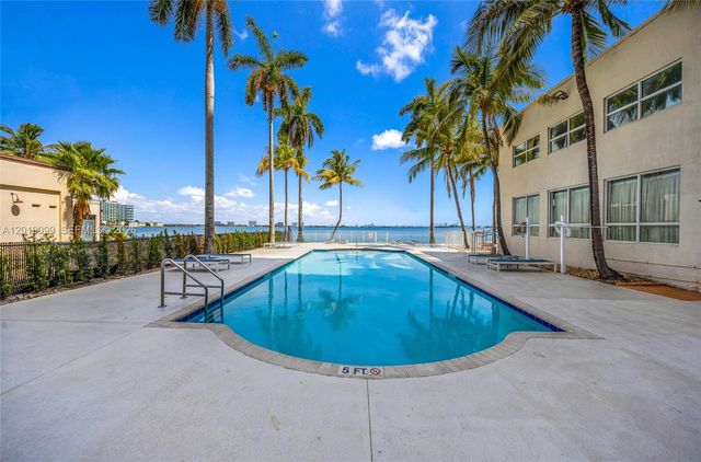 1625 Kennedy Cswy 1004D, North Bay Village, FL 33141