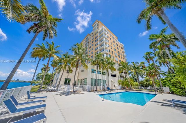 1625 Kennedy Cswy 1004D, North Bay Village, FL 33141
