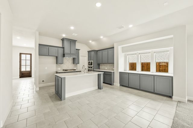 821 Alamo Court, Desoto, TX 75115