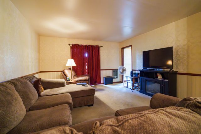128 N Turner Dr, Sparta, TN 38583