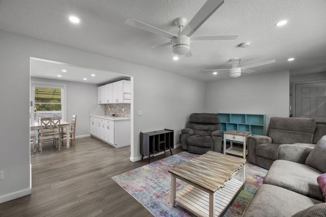 29 Race Lane, Sandwich, MA 02563