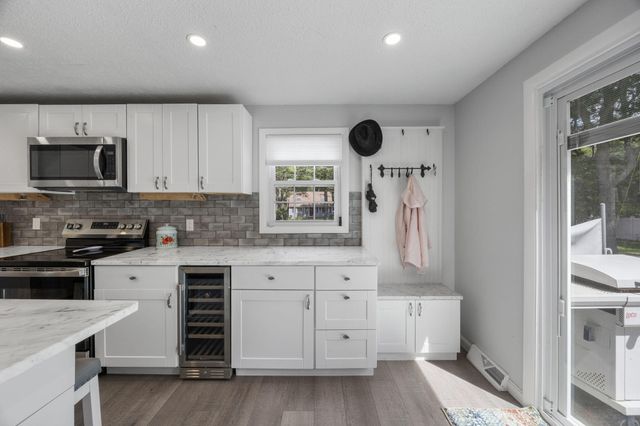 29 Race Lane, Sandwich, MA 02563