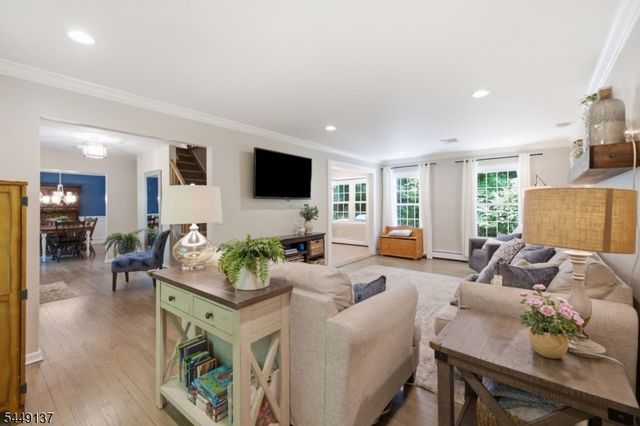 2 Powhatatan Way, Mount Olive Twp., NJ 07840