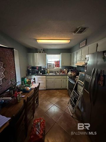 100 Hickory Court, Daphne, AL 36526