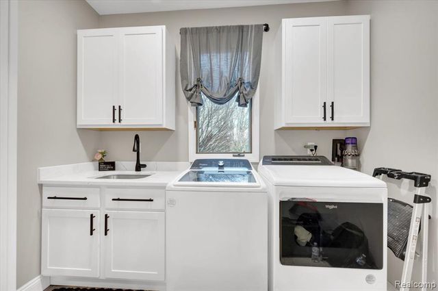 54424 Maple Creek Court, Shelby Twp, MI 48316