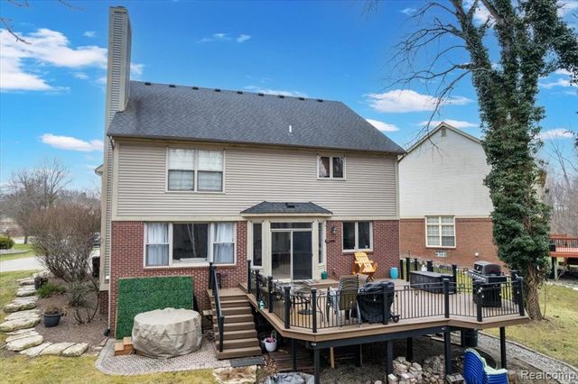 54424 Maple Creek Court, Shelby Twp, MI 48316