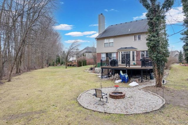 54424 Maple Creek Court, Shelby Twp, MI 48316