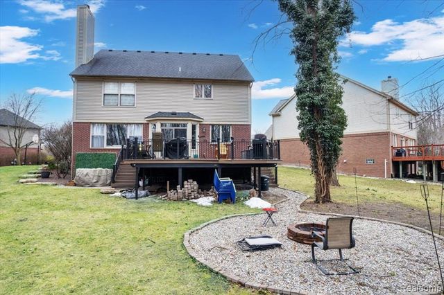 54424 Maple Creek Court, Shelby Twp, MI 48316