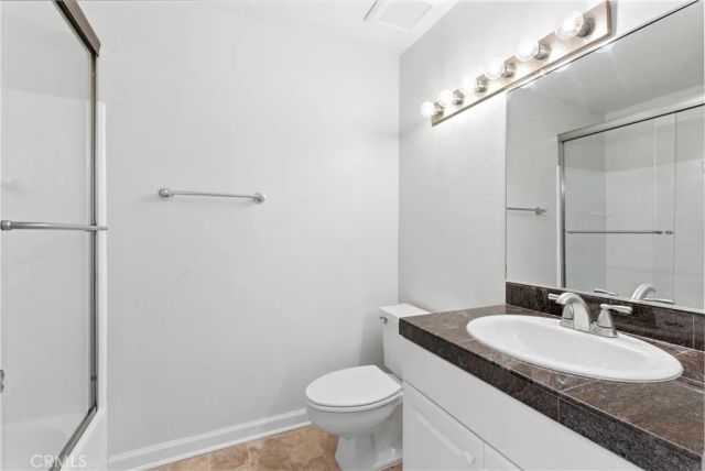 20301 Bluffside D-201, Huntington Beach, CA 92646