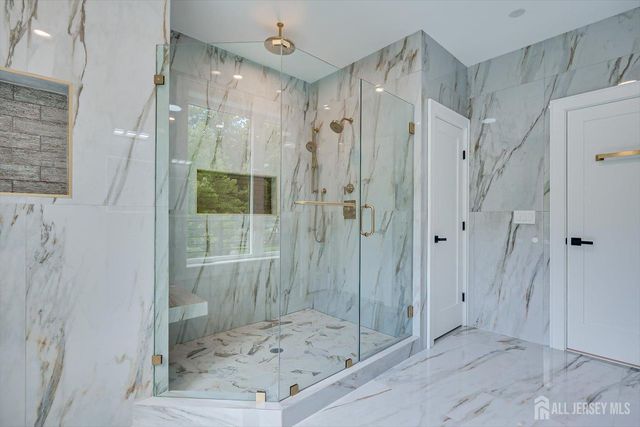 67 Falcon Road, Livingston, NJ 07039