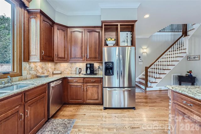 2560 Morrocroft Lane, Charlotte, NC 28211