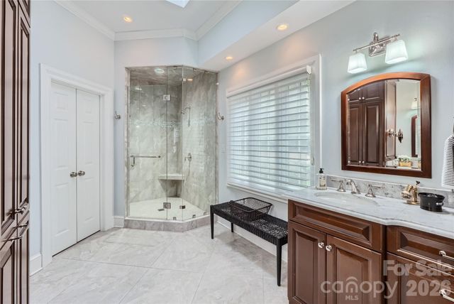 2560 Morrocroft Lane, Charlotte, NC 28211