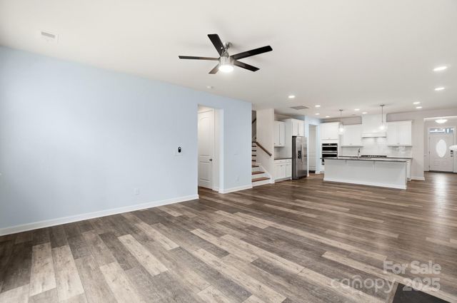 432 Sandbar Point, Lake Wylie, SC 29710