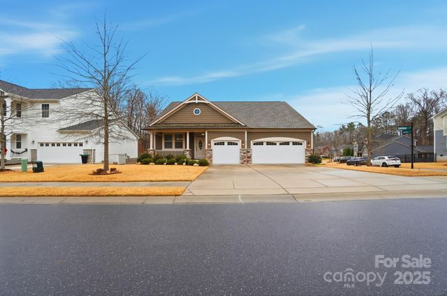 432 Sandbar Point, Lake Wylie, SC 29710