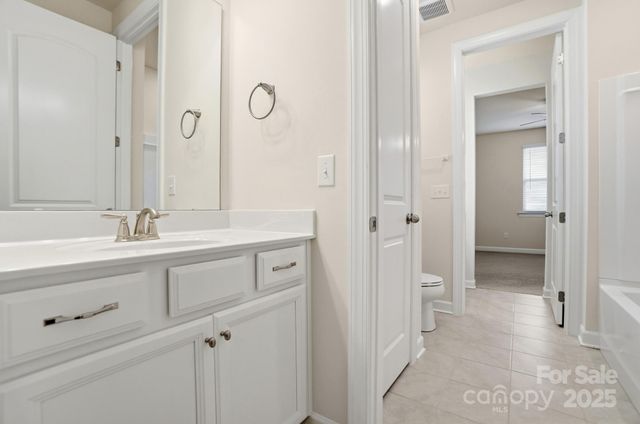 432 Sandbar Point, Lake Wylie, SC 29710