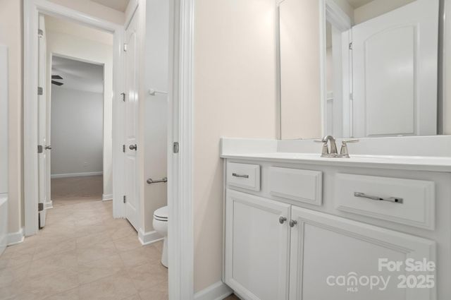 432 Sandbar Point, Lake Wylie, SC 29710