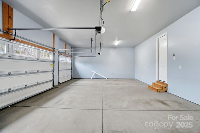 432 Sandbar Point, Lake Wylie, SC 29710