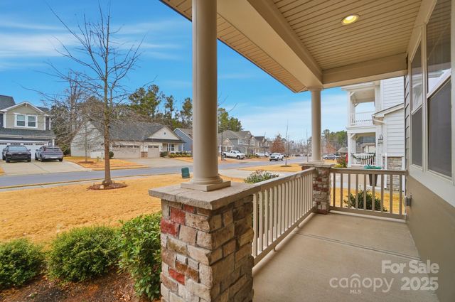 432 Sandbar Point, Lake Wylie, SC 29710