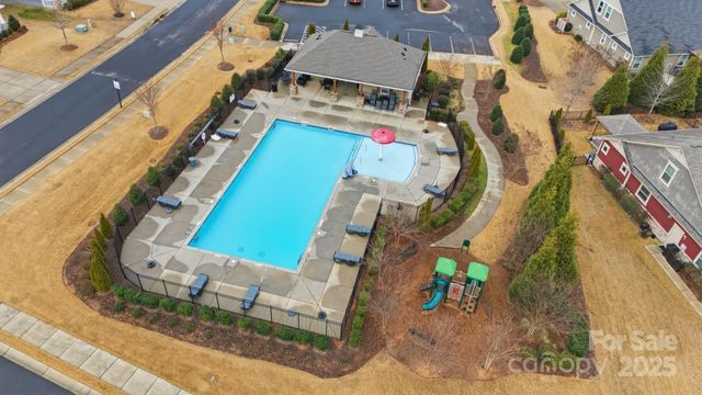 432 Sandbar Point, Lake Wylie, SC 29710