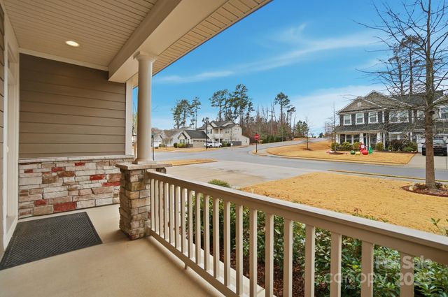 432 Sandbar Point, Lake Wylie, SC 29710