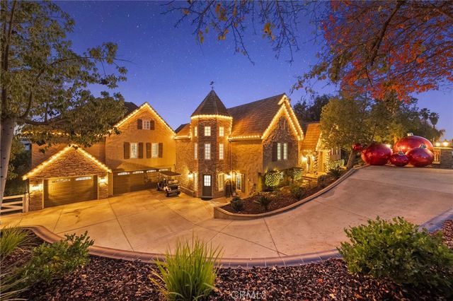 40900 Via Los Altos, Temecula, CA 92591