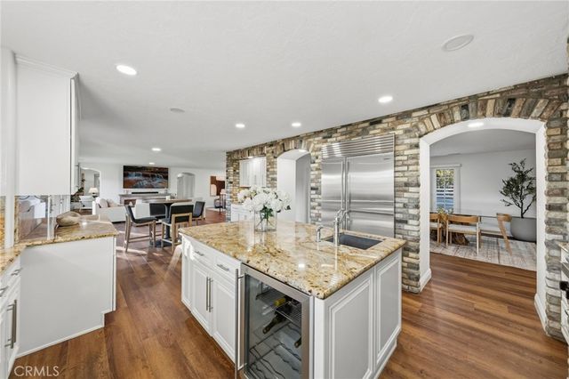 40900 Via Los Altos, Temecula, CA 92591