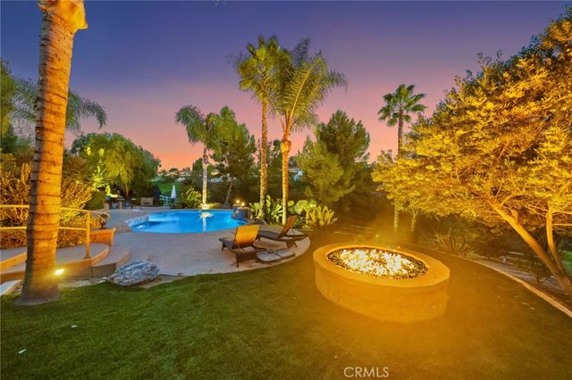 40900 Via Los Altos, Temecula, CA 92591