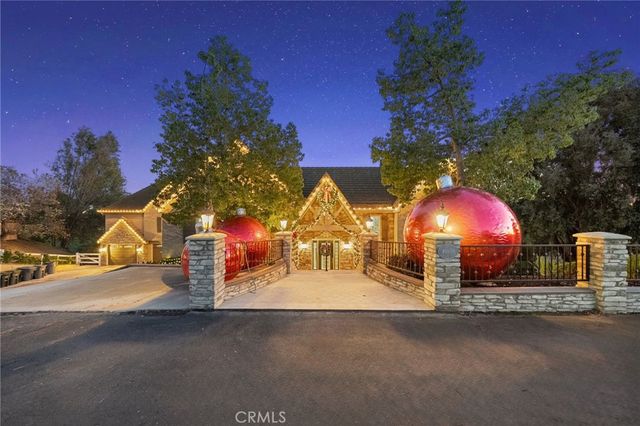 40900 Via Los Altos, Temecula, CA 92591