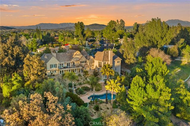 40900 Via Los Altos, Temecula, CA 92591