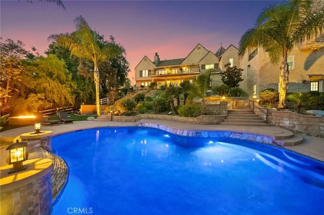 40900 Via Los Altos, Temecula, CA 92591