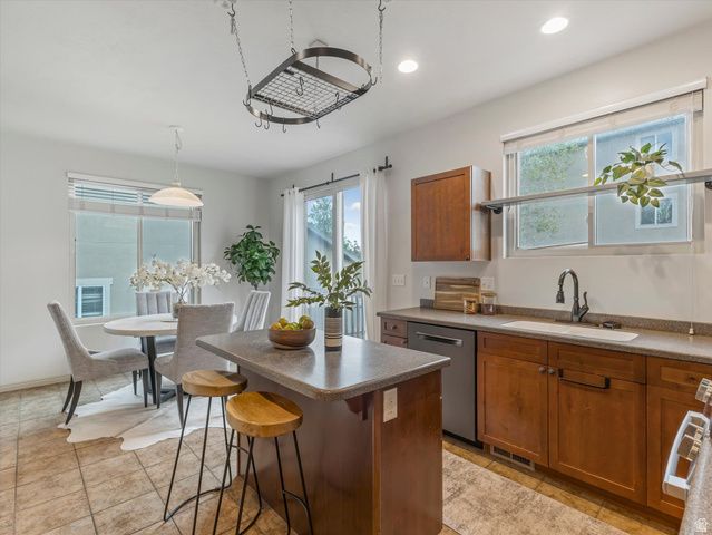 15228 S EAGLE CHASE DR, Draper, UT 84020