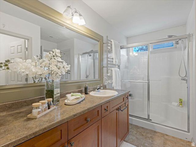 15228 S EAGLE CHASE DR, Draper, UT 84020