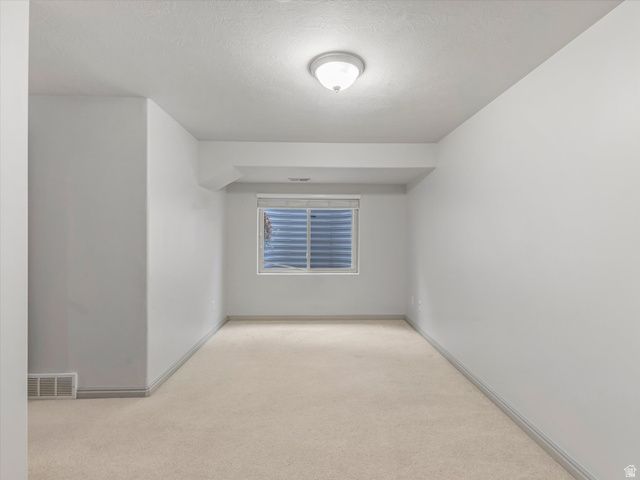 15228 S EAGLE CHASE DR, Draper, UT 84020