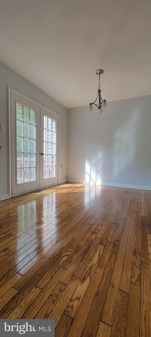 12638 MONARCH CT, Woodbridge, VA 22192