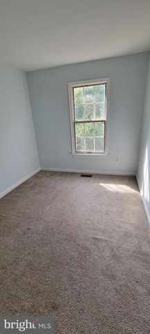 12638 MONARCH CT, Woodbridge, VA 22192