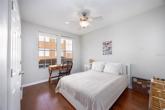 1245 SW 9TH ROAD 202, Gainesville, FL 32601