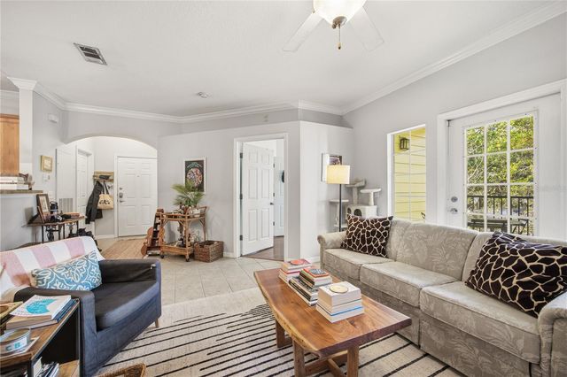 1245 SW 9TH ROAD 202, Gainesville, FL 32601