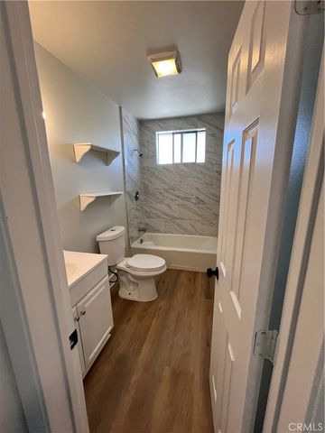 600 N Rose Avenue B, Compton, CA 90221