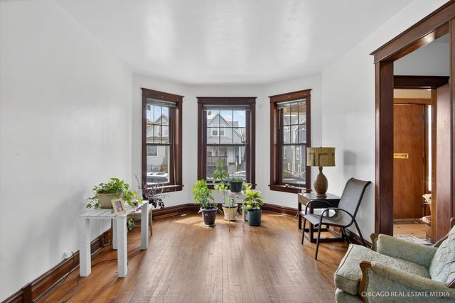 1011 N Menard Avenue, Chicago, IL 60651