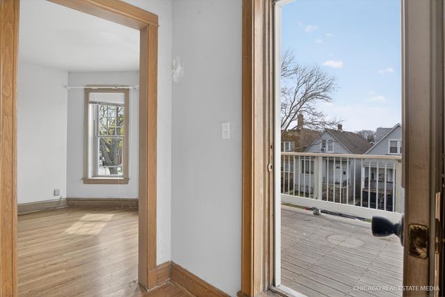 1011 N Menard Avenue, Chicago, IL 60651