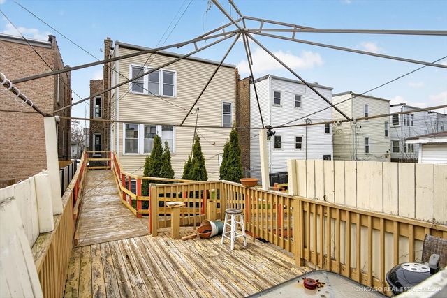 1011 N Menard Avenue, Chicago, IL 60651