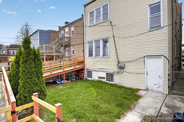 1011 N Menard Avenue, Chicago, IL 60651