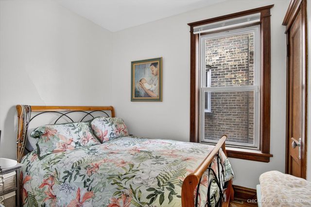 1011 N Menard Avenue, Chicago, IL 60651